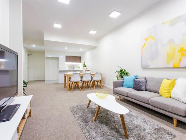 SPACIOUS TWO BEDROOM APARTMENT