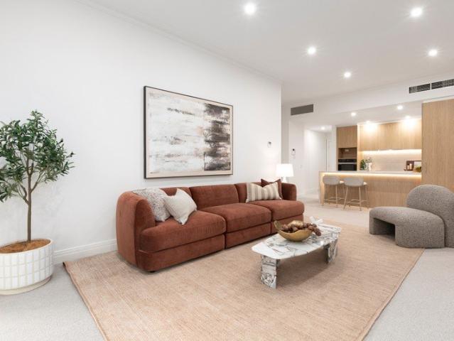 Spacious two bedroom apartment facing the park