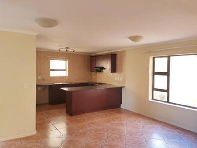 spacious two bedroom apartment in br.