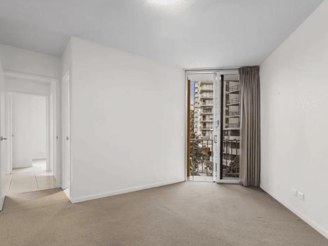 Spacious Two Bedroom Apartment in Kelvin Grove Urban Village – Furnished Option Available