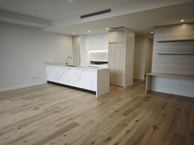 Spacious two bedroom apartment with two balconies