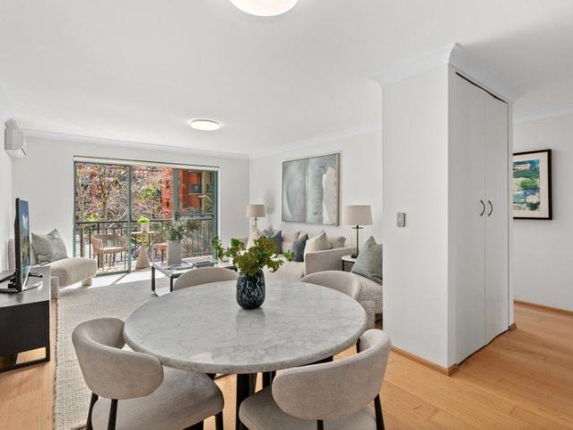 Spacious Two Bedroom Apartment with Leafy Outlook