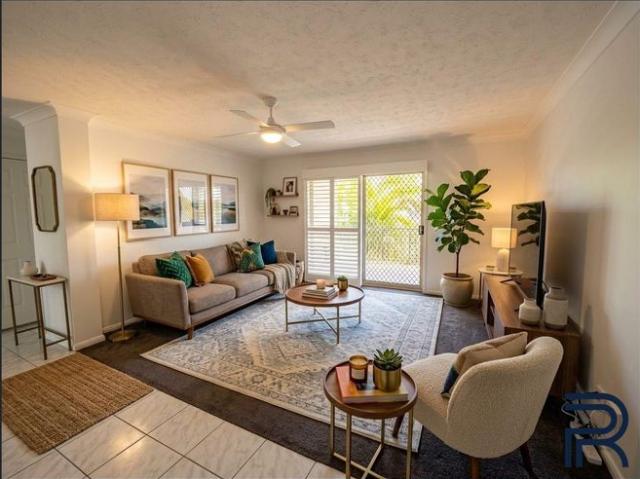 Spacious Two Bedroom Apartment with Panoramic City Views
