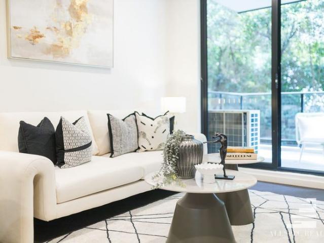 Spacious Two Bedroom + Enclosed Study | Flexible Three Bedroom Use