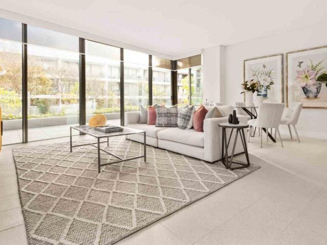 Spacious two bedroom garden apartment
