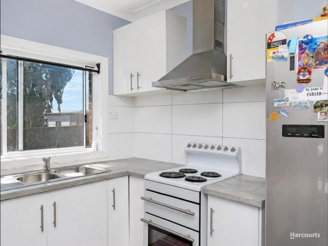 Spacious Two Bedroom Granny Flat