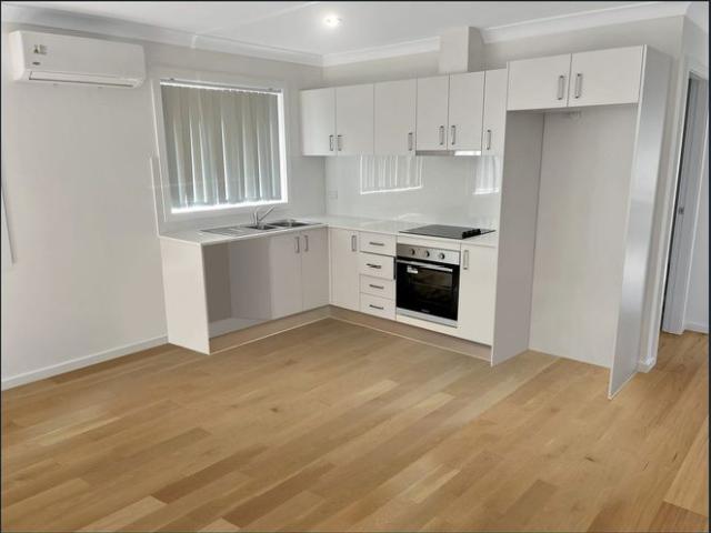 Spacious Two Bedroom Granny Flat In A Great Location