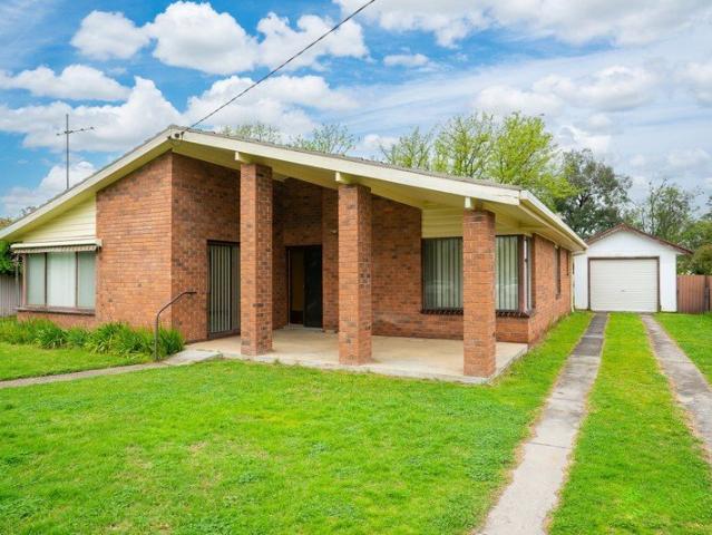 SPACIOUS TWO BEDROOM HOME WITH GARAGE
