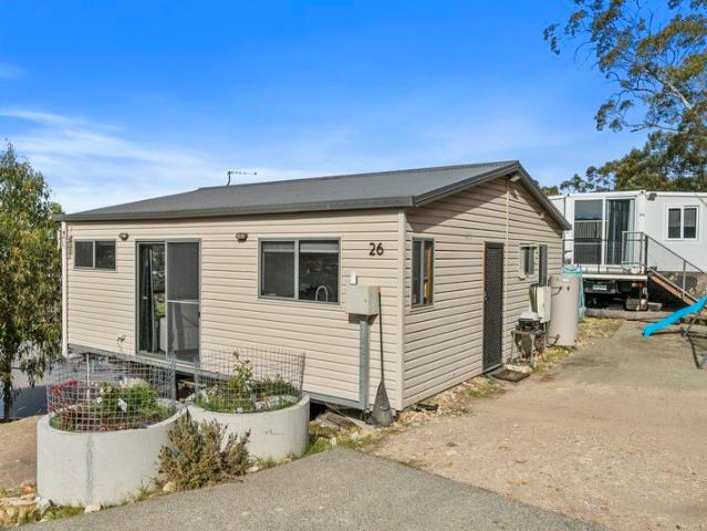 Spacious Two Bedroom Home with Stunning Surroundings $600 Per Week