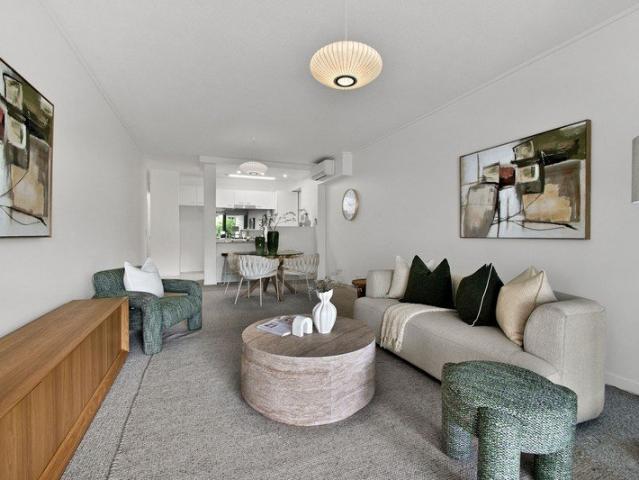 Spacious Two Bedroom Plus Study with Updated Interiors in Ellington