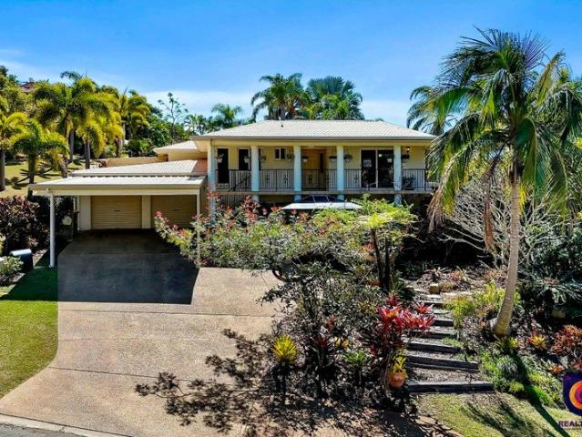 Spacious Two Storey Family Home with Pool, 10 Palm Court, Meikleville Hill Qld near Yeppoon