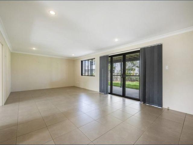 Spacious Two Storey, Four Bedroom Home just minutes from the CBD!