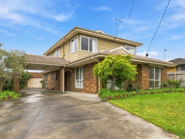 Spacious Two Storey Home with Five Bedrooms and Backyard