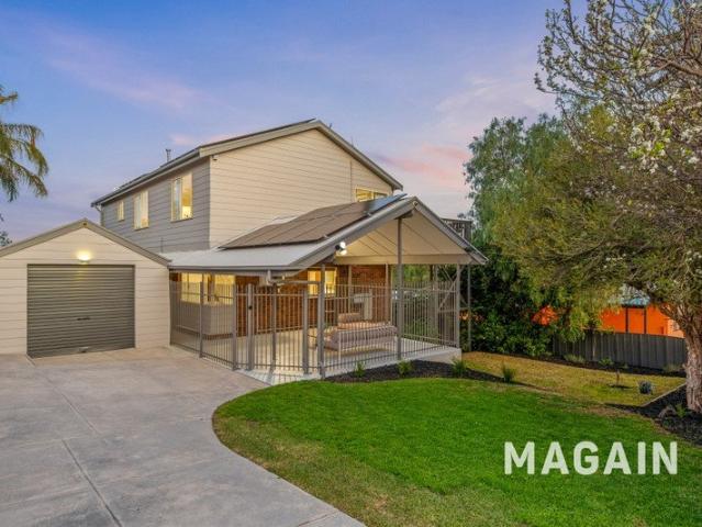 Spacious two storey living in the Heart of Port Noarlunga