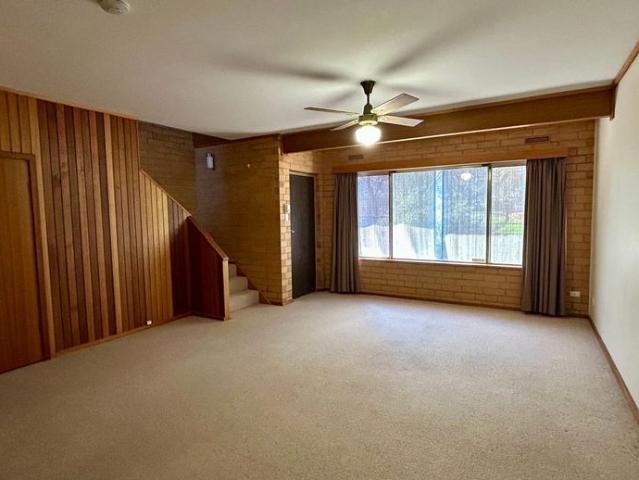 Spacious Two Storey Unit