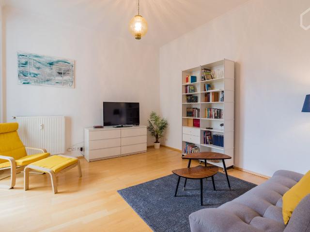 Spacious two room apartment with two balconies and two bathrooms in Prenzlauer Berg, Berlin Amsterdam Apartments for Rent