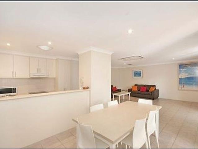 Spacious Unfurnished Apartment in Prime Location