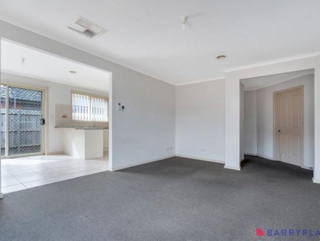 SPACIOUS UNIT IN A GREAT LOCATION!