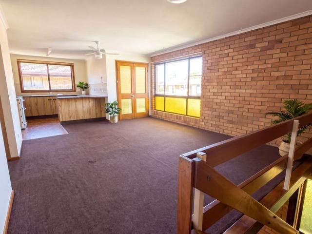 Spacious unit in central location