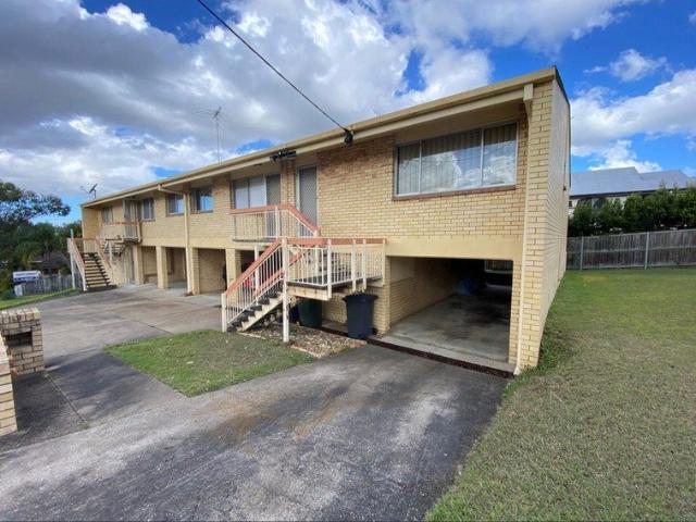 Spacious Unit in Prime Location