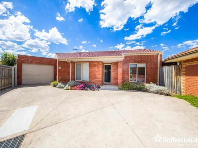 Spacious Unit in Wonderful Location
