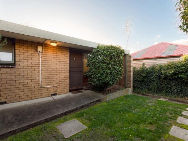 Spacious Unit, Safe and Secure in Soldiers Hill