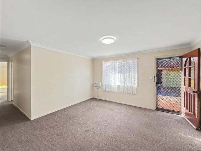 Spacious Unit with Easy Care Living in Centenary Heights