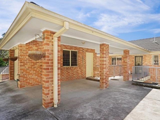 SPACIOUS UNIT WITH STUDY IN A SOUGHT AFTER LOCATION
