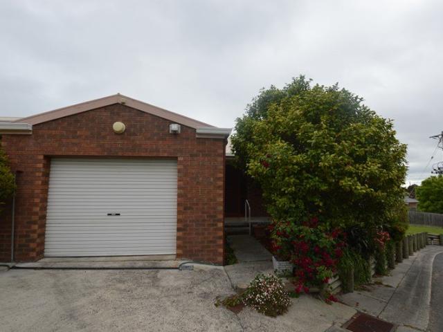 Spacious unit with room to move