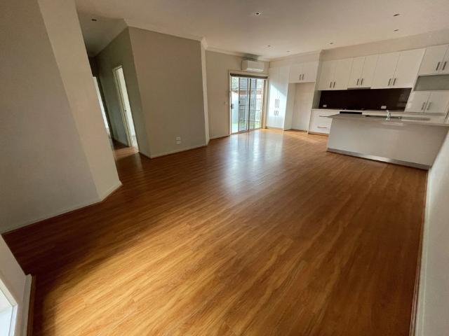 Spacious Unit!