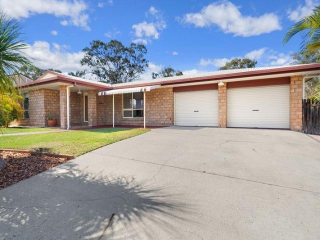 Spacious, Updated And Backing Onto Parkland