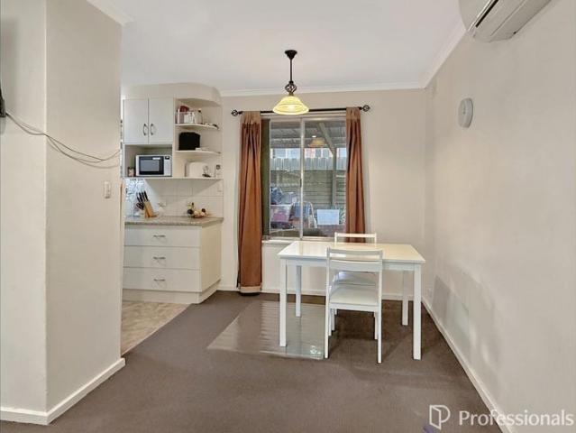 Spacious, Updated Living with Excellent Outdoor Entertaining
