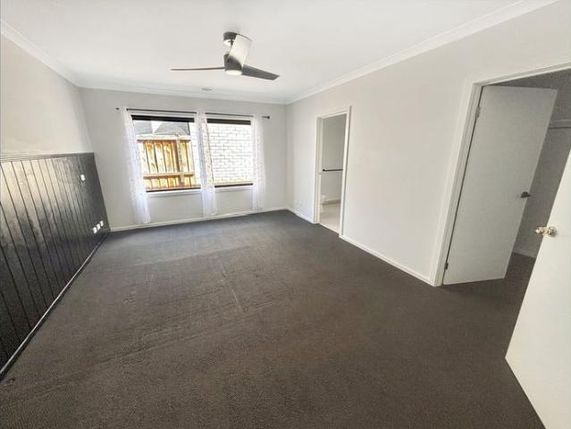 Spacious & Versatile Family Home