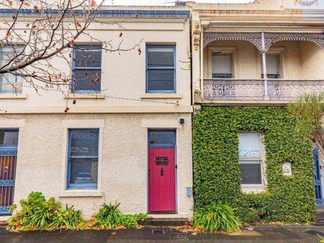 Spacious Victorian terrace in a prime inner city setting