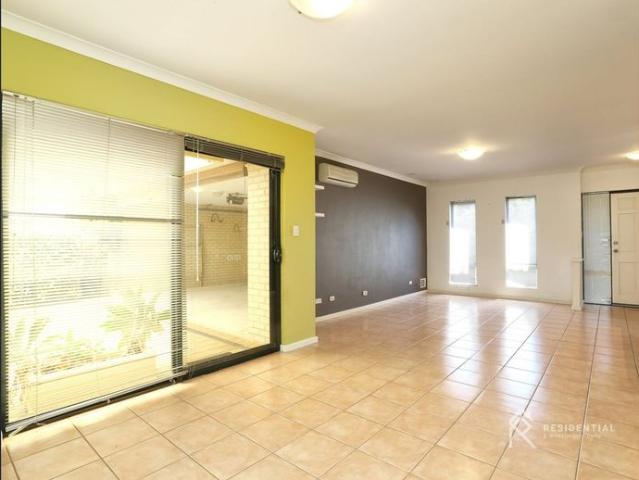 Spacious Villa with Large Bedrooms