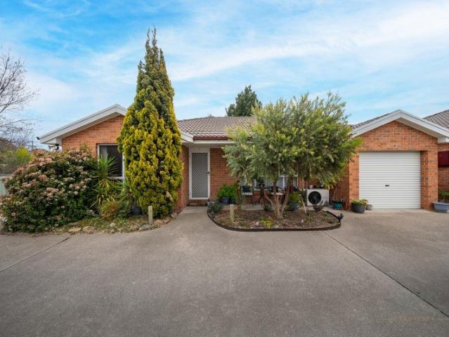 Spacious Villa with Low Maintenance Living