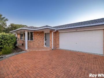 House to rent in Tuncurry - Parking
