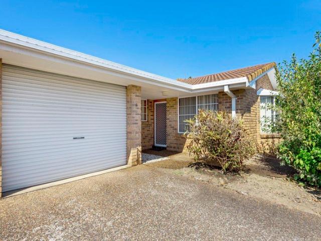 Spacious Villa In Sought After CBD Location