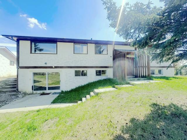 Spacious Walk Out Basement for Rent – Bearspaw Acreage Living