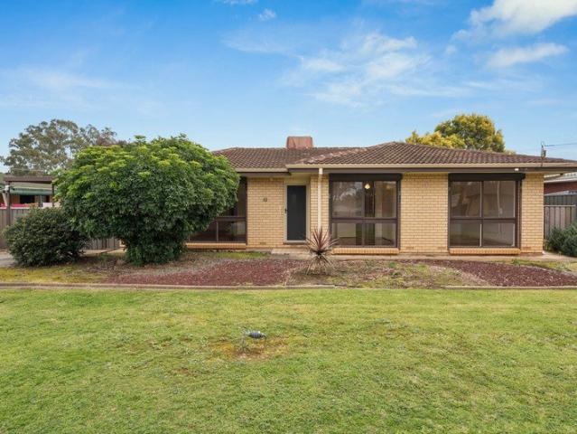 Spacious & Well Maintained Family Home in Salisbury East!