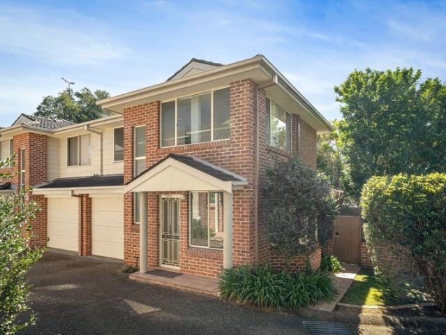 Spacious well kept abode in convenient address