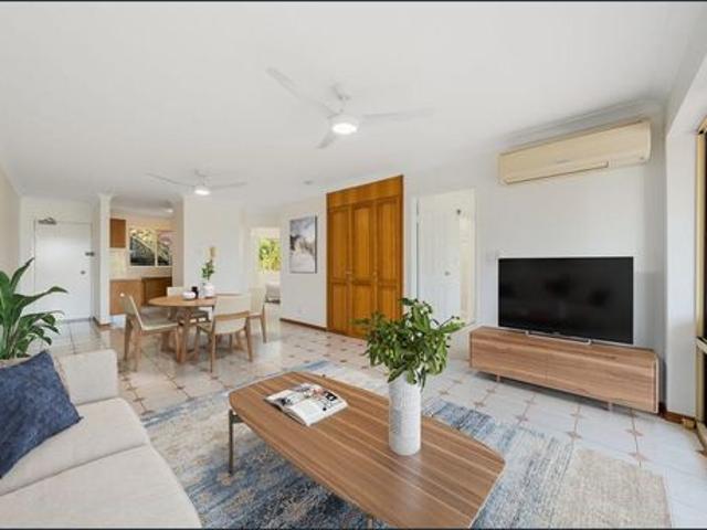 Spacious, well located apartment furnished