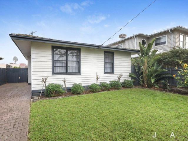 Spacious & Well Presented Home with Outdoor Entertaining