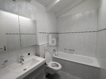 SPACIOUS, WELL SUNNED AND QUIET