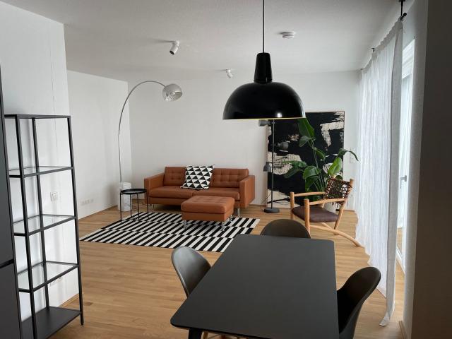 Spacious, wonderful suite in Pforzheim, Pforzheim Amsterdam Apartments for Rent