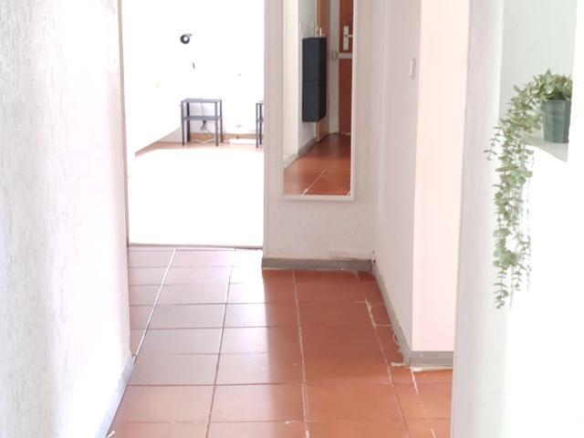 Spacious Workers Flat | 3 Bedrooms | 7 Beds | Free Parking, Essen Amsterdam Apartments for Rent