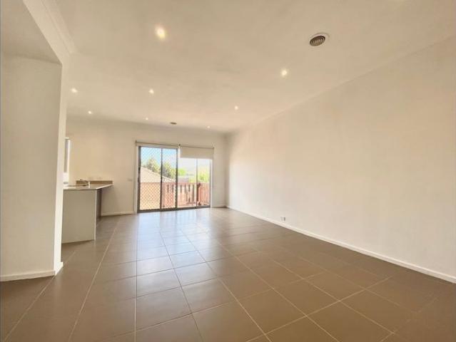 Spacious, Affordable, & Amazing 3 Bedroom House FOR RENT