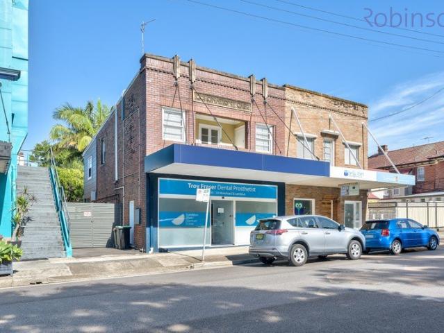 Spacious, air conditioned unit opposite park