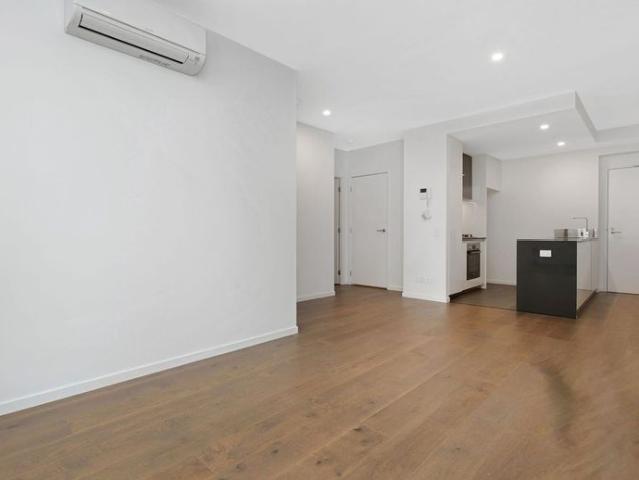 Spacious Amazing 2 Bedrooms Apartment FOR RENT