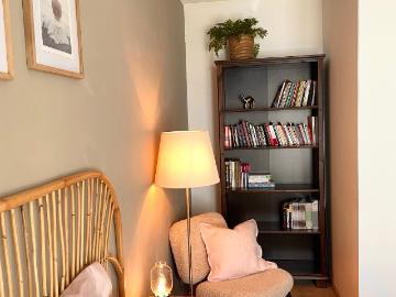 Spacious and cozy apartment with perfect public transport, Vienna Amsterdam Apartments for Rent
